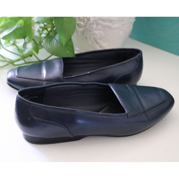 3/$10 Comfort First LOLA Navy Driving Flats - 6.5 - Picture 14 of 15